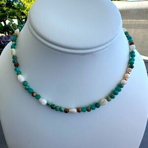 Elegant Turquoise and Shell Beaded Necklace